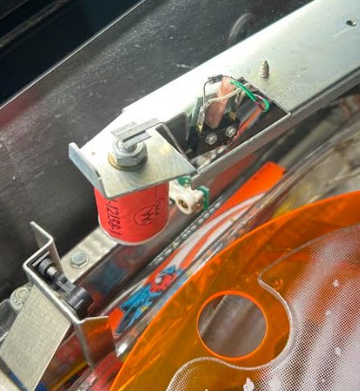 Judge Dredd Early Production Machine Ball On Magnet Switch Photo Credit: Andrew Jabrani